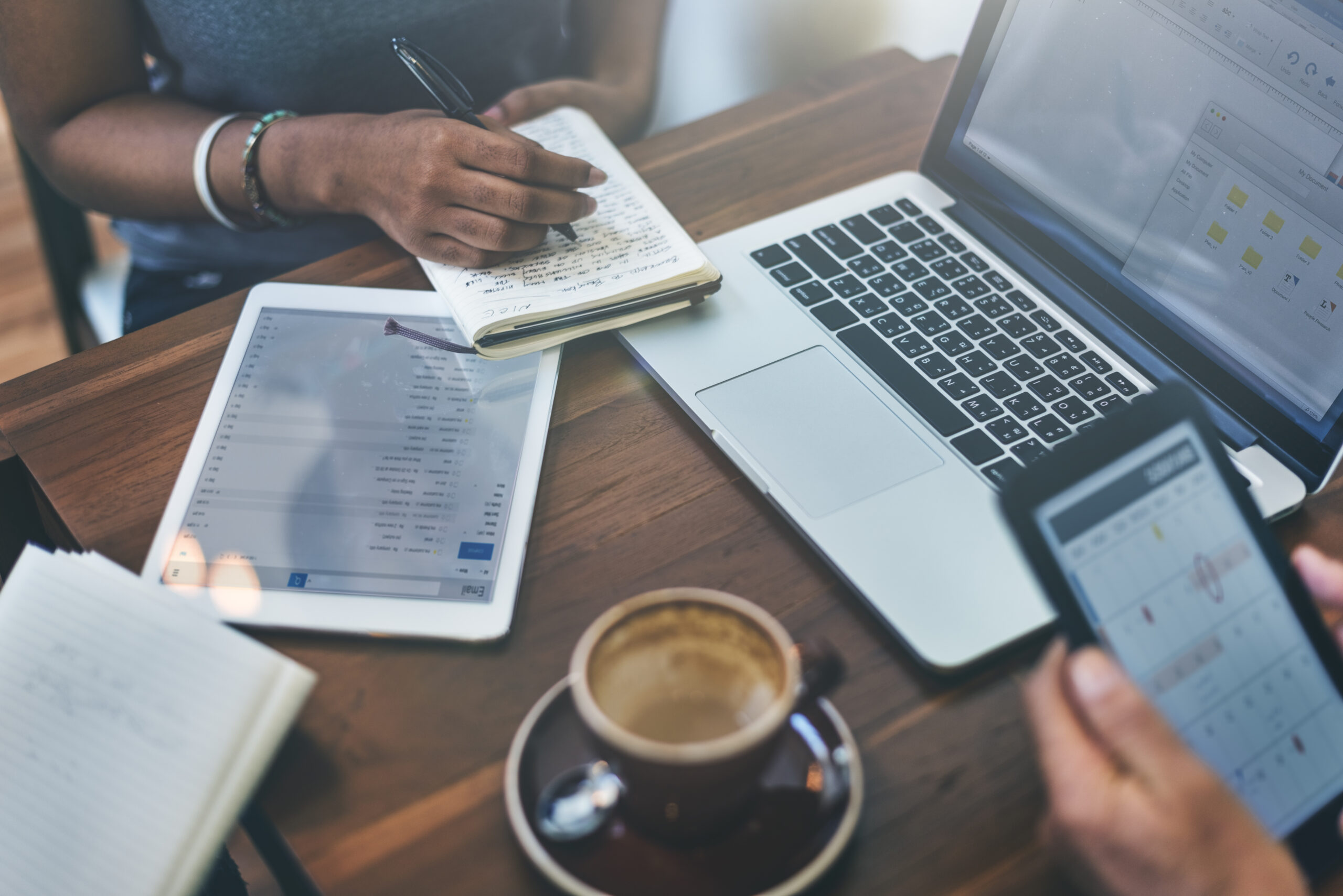 Três ganhos imediatos ao contratar uma agência de comunicação